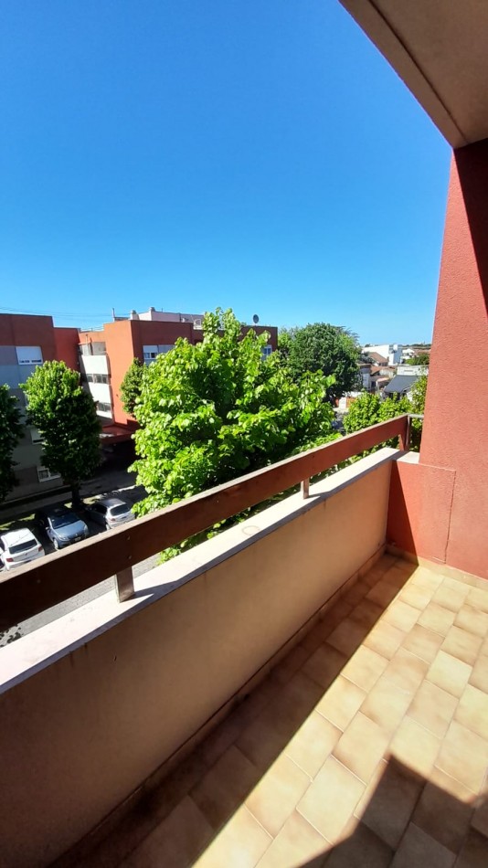 Departamento 3 Amb. con Balcon