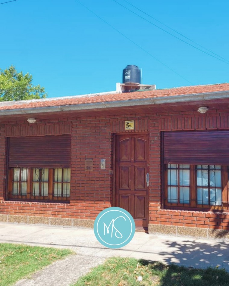 Casa 3 Ambientes Al Frente