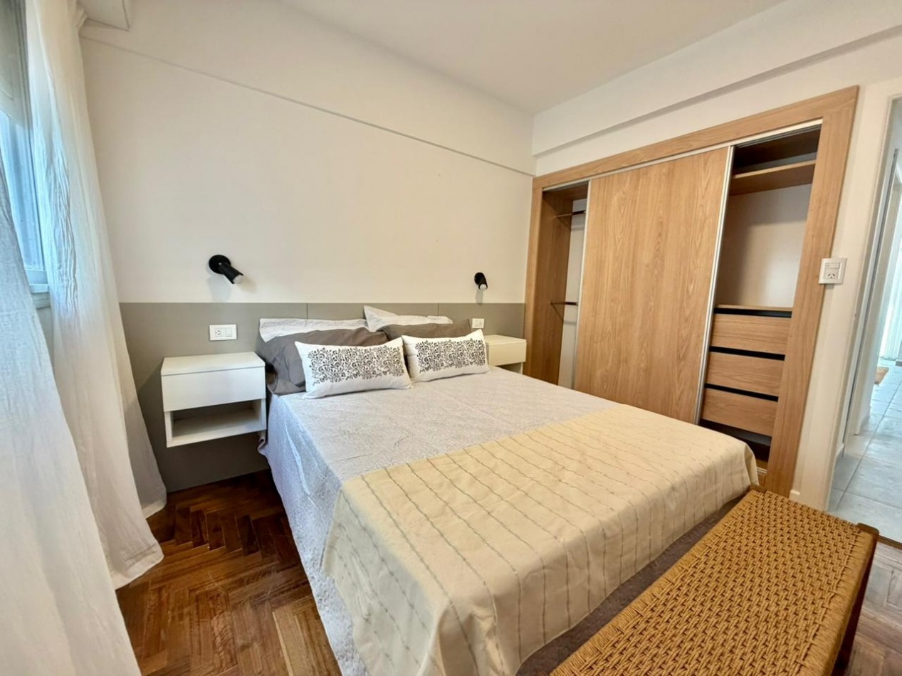 Departamento 2 Amb. Con Balcon A La Calle