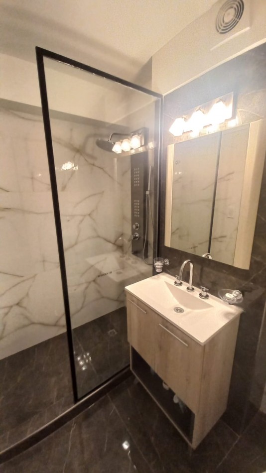 Departamento 2 Ambientes a la calle