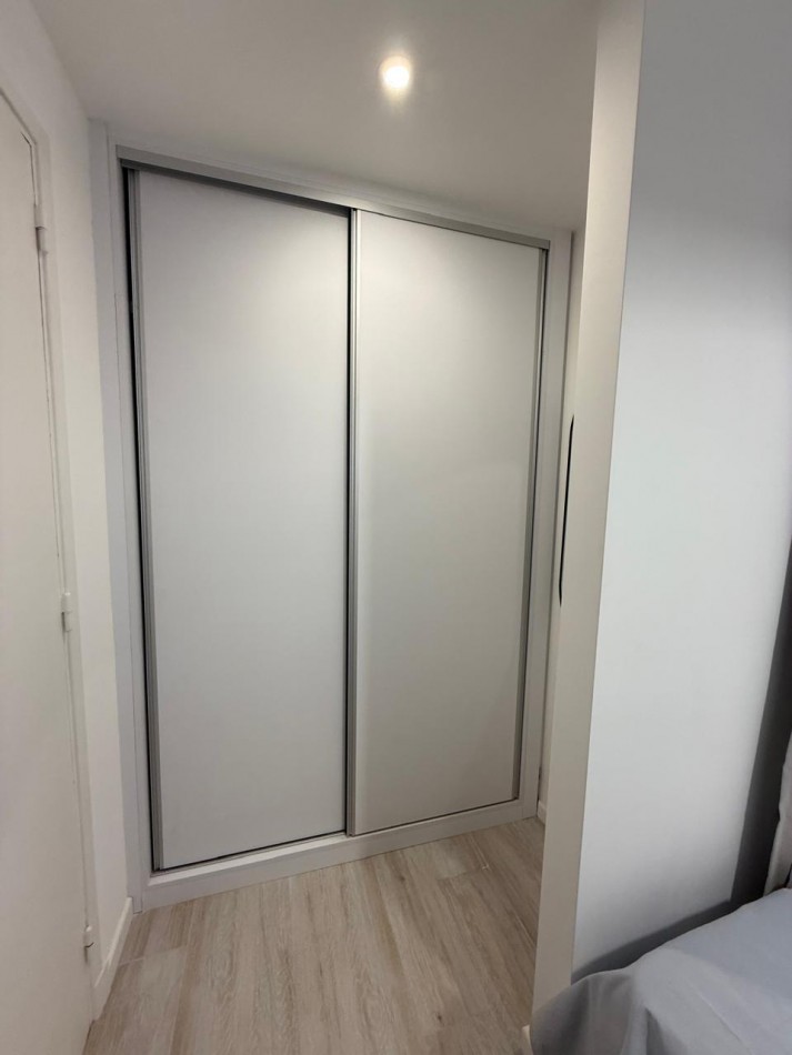 Departamento 3 Amb. a la Calle con Balcon