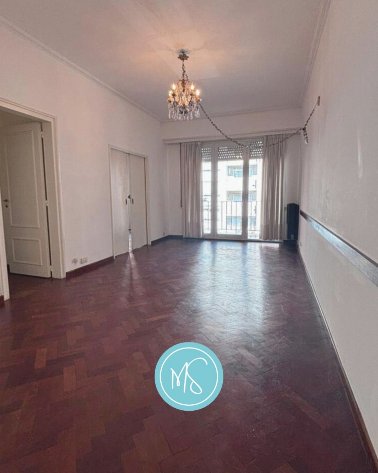 Semipiso al Frente en Edificio de Categoria