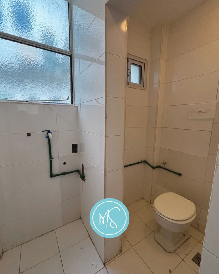 Semipiso al Frente en Edificio de Categoria