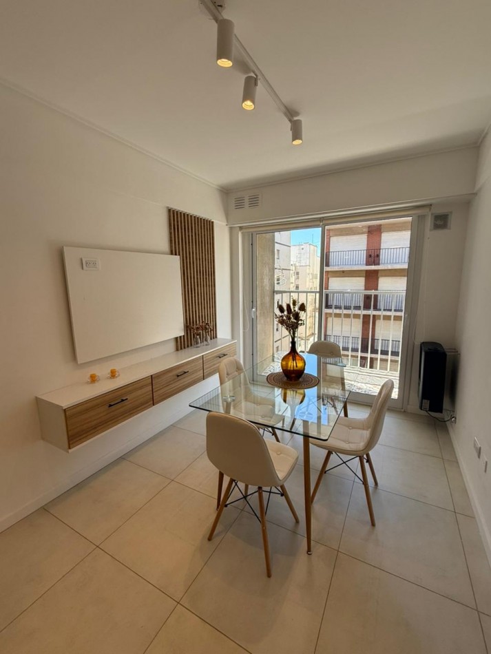 Departamento 2 Amb. Balcon a la Calle