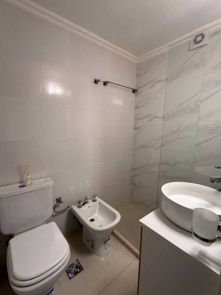 Departamento 2 Amb. Balcon a la Calle