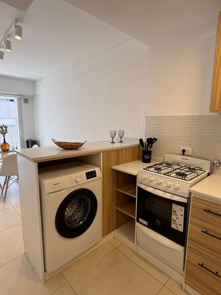 Departamento 2 Amb. Balcon a la Calle