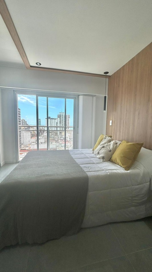 Departamento 2 Amb. con Balcon al Frente