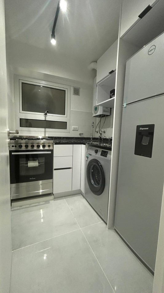 Departamento 2 Amb. con Balcon al Frente