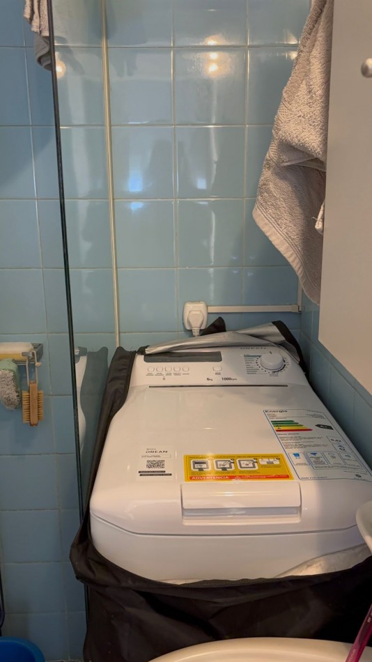 Departamento 1 Amb. a la calle con balcon