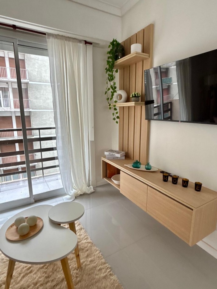 Departamento 3 Amb. c/ Dependencia y Balcon 