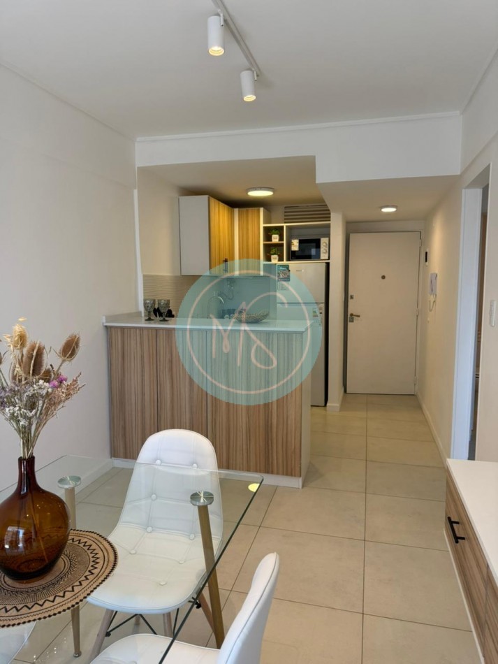 Departamento 2 Amb. Balcon a la Calle
