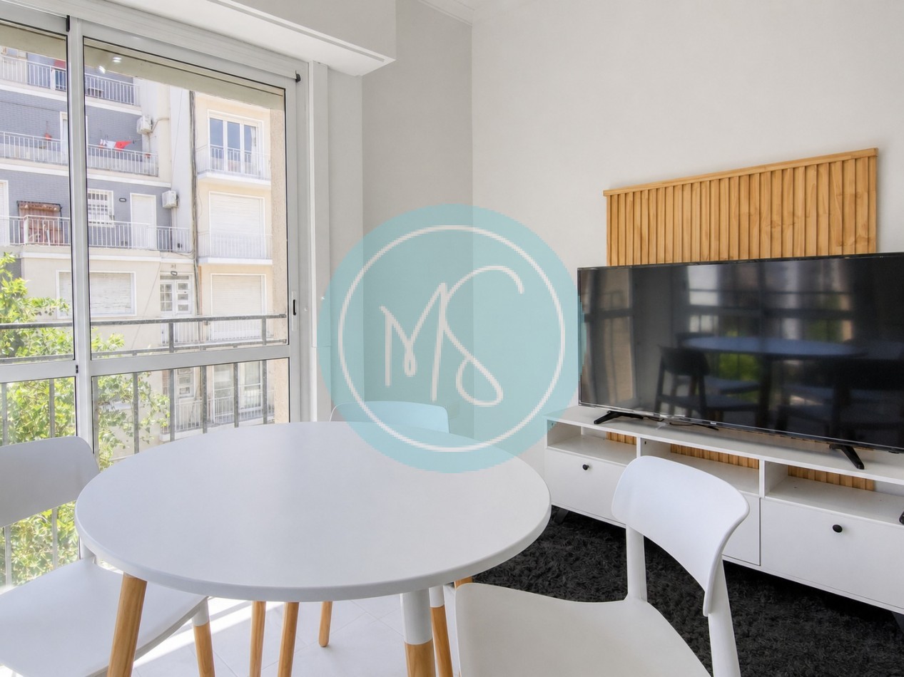 Departamento 2 Ambientes Balcon Frances