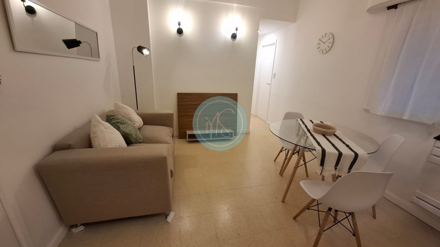 Departamento 2 Ambientes zona Centro