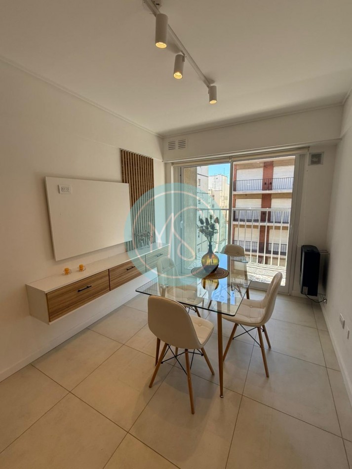 Departamento 2 Amb. Balcon a la Calle