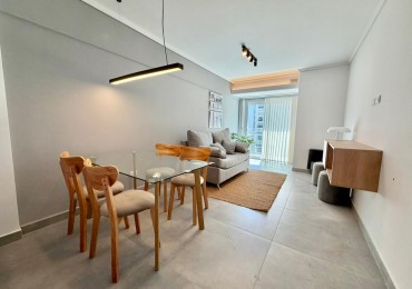 Departamento 2 Amb. Con Balcon A La Calle