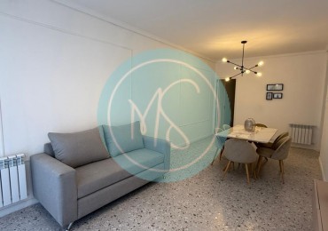 Departamento 3 Amb. a la calle con Balcon Terraza